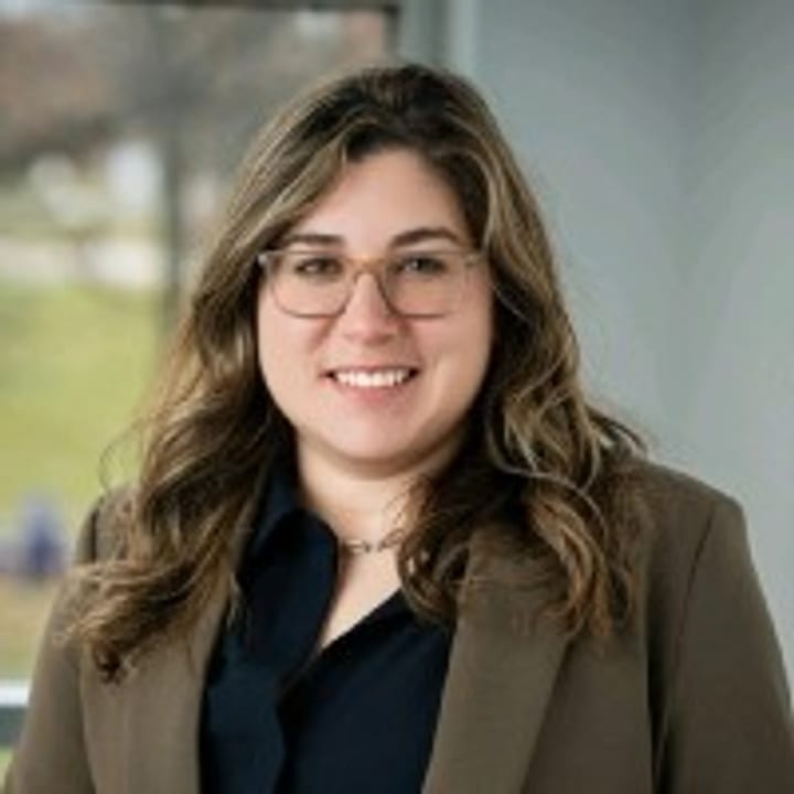 Portrait of Samantha Cote, Ph.D., neuroscientist and Red Tent PMDD advisor